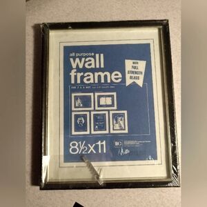 IIC Vintage Wall Frame